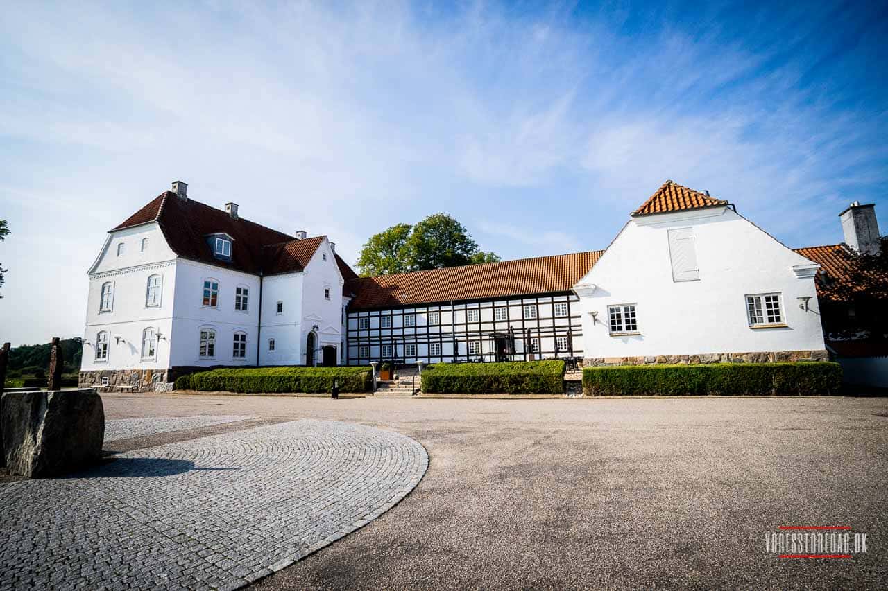 FORBEREDELSER TIL VALS