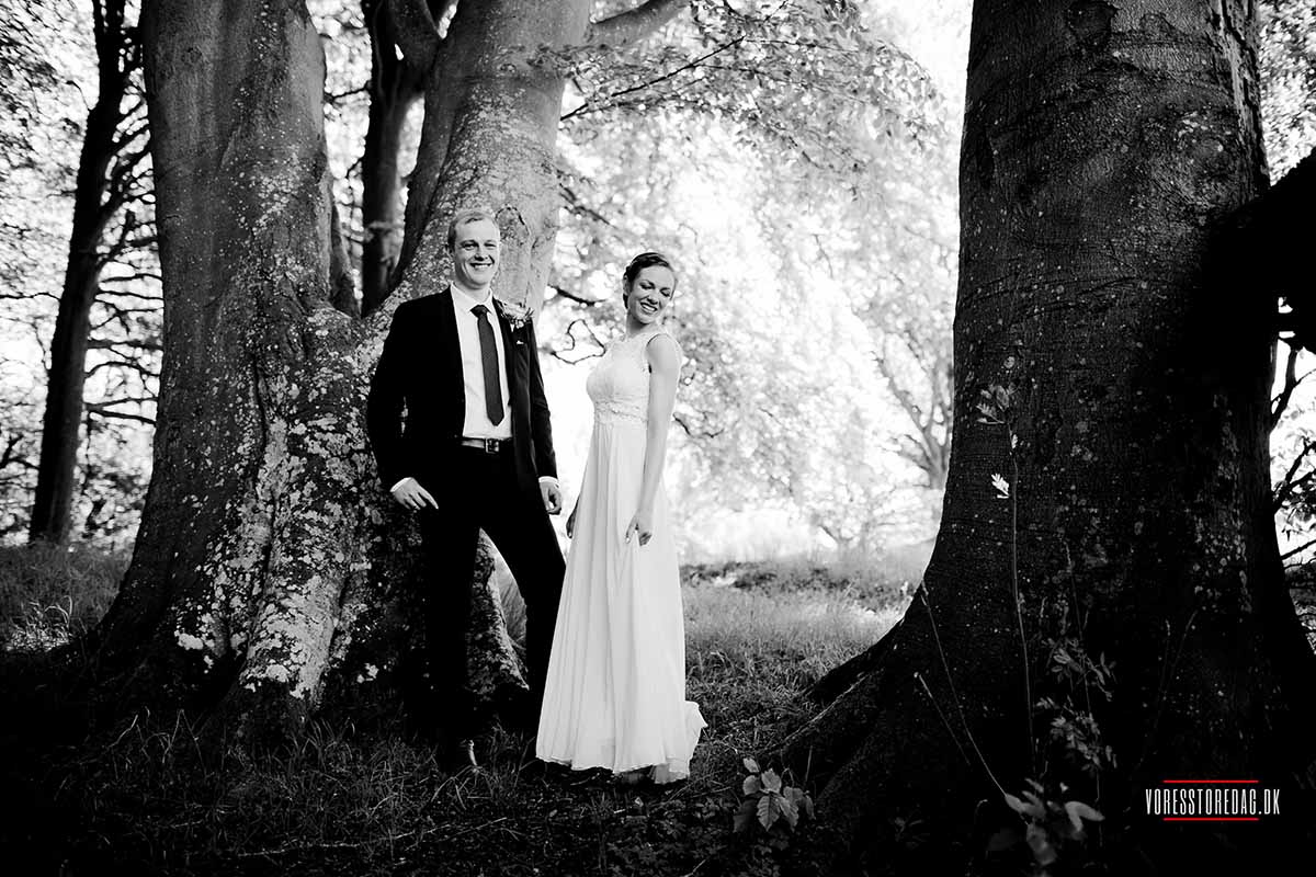 Sørg for at booke en Professionel uddannet fotograf bryllup Aarhus.